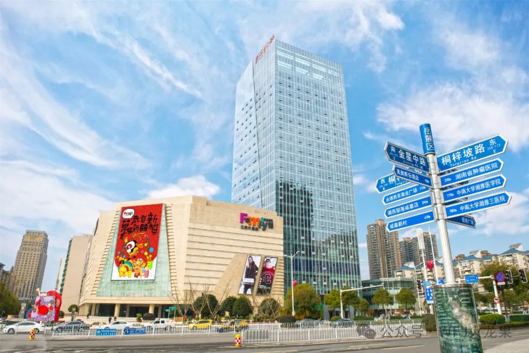 白凡赴长沙多彩联盟两店调研_多彩联盟集团官方网站