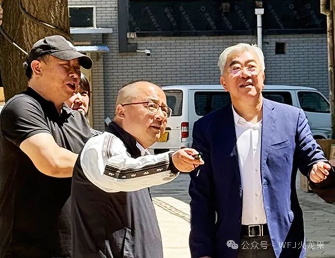 尚喜平调研友谊市肆，，，，，，提出：突出花园看法 打造陶醉空间_多彩联盟集团官方网站