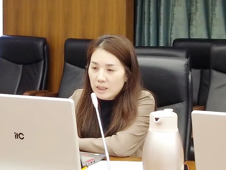 集团召开增强离境退税营业专题事情会_多彩联盟集团官方网站